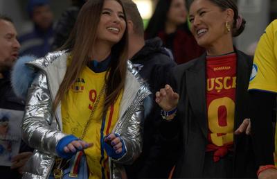 ROMÂNIA - SUEDIA // FOTO Iubita lui Pușcaș a animat atmosfera pe Arena Națională » Mesajul special de pe tricou