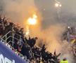 ROMÂNIA - SUEDIA // VIDEO + FOTO Fanii „tricolori” au aprins din nou torțe pe Arena Națională