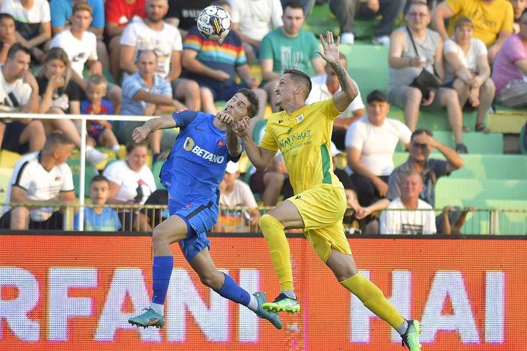 Guilherme Garutti, în duel cu David Miculescu, Foto: Imago Images