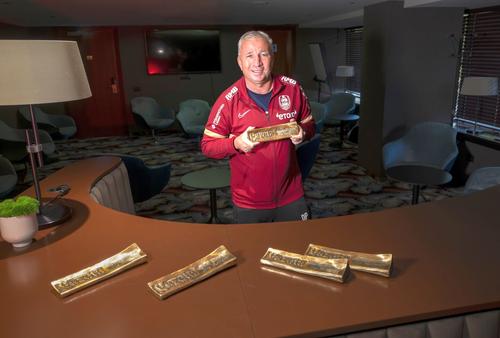 Dan Petrescu e Antrenorul Anului 2022