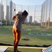 Simona Halep, pe terenul de golf / Sursă foto: Instagram