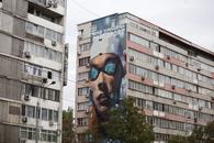 Când sportul se întâlnește cu arta stradală, iar David Popovici este personaj principal
