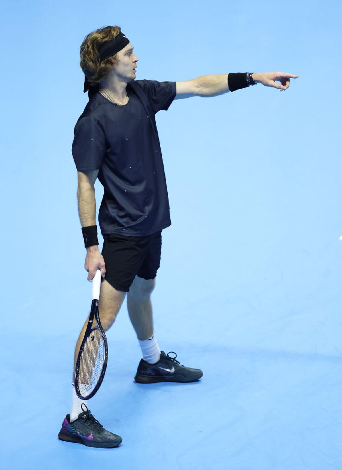 Cele mai spectaculoase imagini din duelul Alcaraz - Rublev, Turneul Campionilor 2023