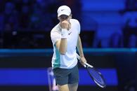 Jannik Sinner și Novak Djokovic, duel electrizant la Turneul Campionilor » Italianul a câștigat după un meci de peste 3 ore