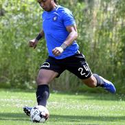 Eric, în tricoul Viitorului, actuala Farul