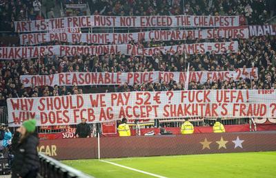 Revolta suporterilor lui Bayern a dat roade. Reducere drastică a prețului biletelor cu Shakhtar!
