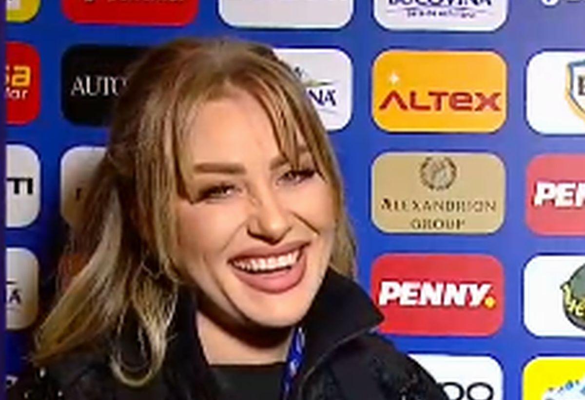 FOTO Impecabila Irina » „Am jucat 9 ani tenis de câmp, dar am ales până la urmă muzica”
