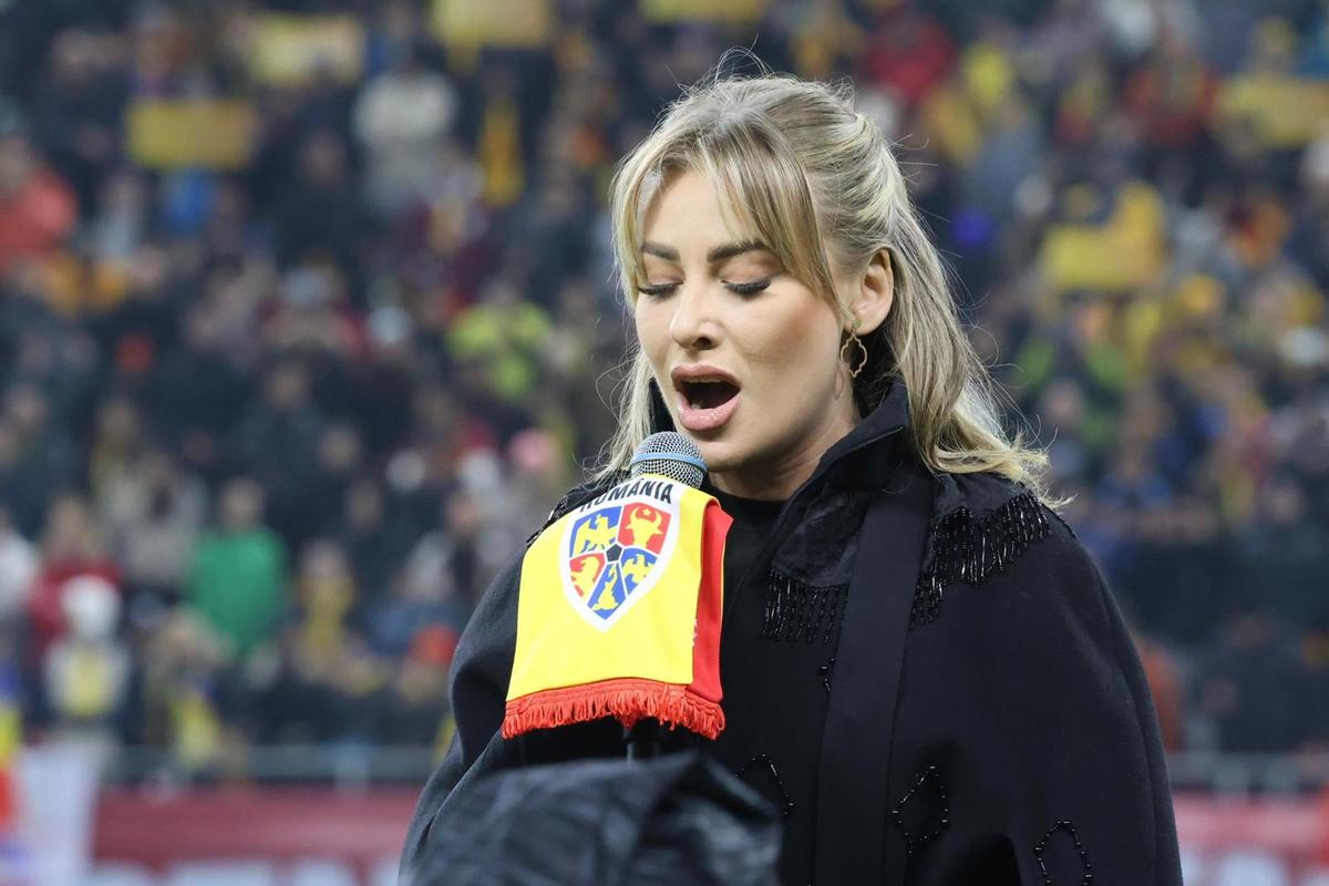 FOTO Impecabila Irina » „Am jucat 9 ani tenis de câmp, dar am ales până la urmă muzica”