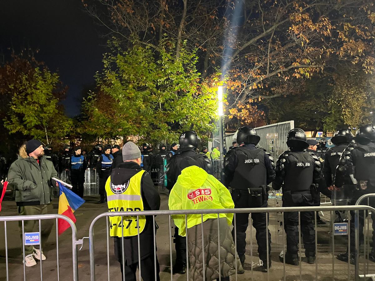 Măsurile luate de Jandarmeria București după România - Kosovo » Amenzi și interdicții pe stadioane
