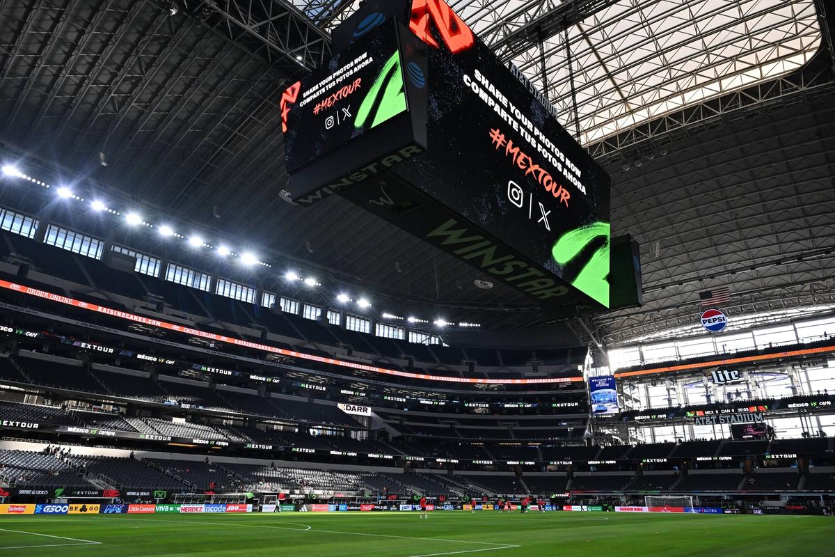 Așa arată arena de 1,85 miliarde $ în care se vor bate Mike Tyson și Jake Paul » Imagini colosale