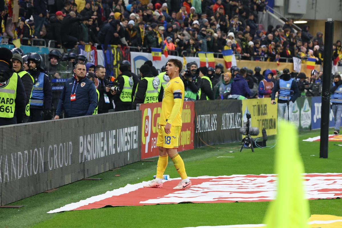 Jucătorul luat în colimator de Basarab Panduru, după România - Kosovo: „Cu atitudinea asta nu poate să facă nimic”