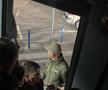 Peste 500 de fani români acuză că sunt BLOCAȚI de autoritățile din Bosnia: „Ne-au dat jos din autocare, nu ne-au lăsat la meci!”