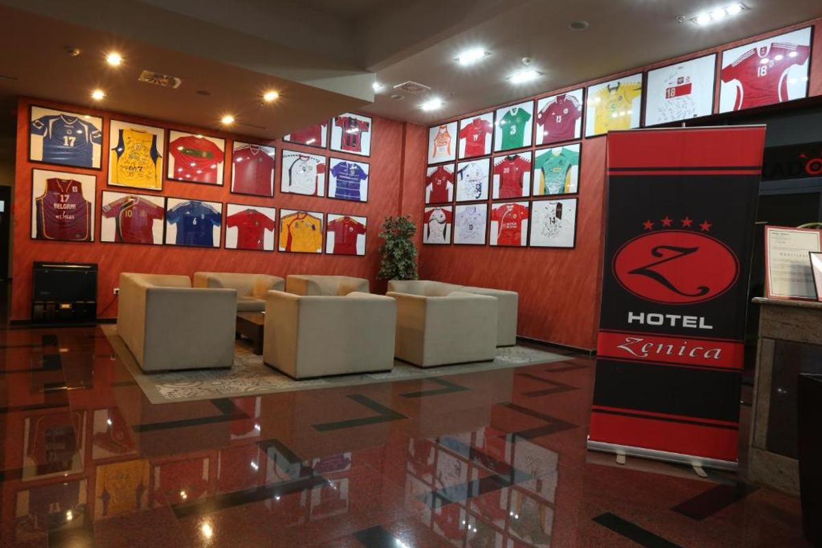 Sosirea echipei naţionale la hotelul Zenica
