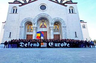În drumul spre Zenica, ultrașii radicali din „Uniți Sub Tricolor” au făcut un popas » Cu cine s-au întâlnit: „Nu vom accepta”
