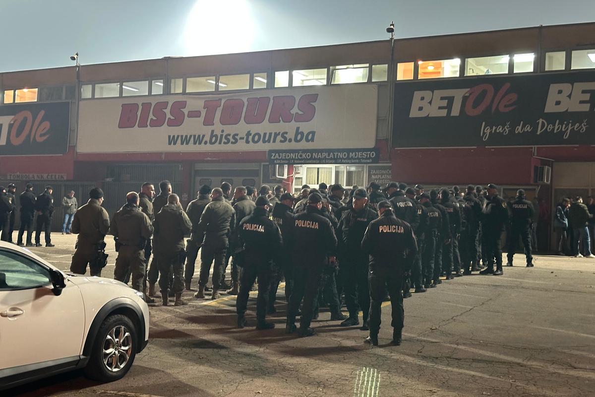 Armata și poliția, la stadion pentru Bosnia - România