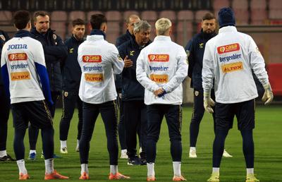 Italienii au dat verdictul: „Lucescu poate face diferența. Iar Man nu este un marcator”