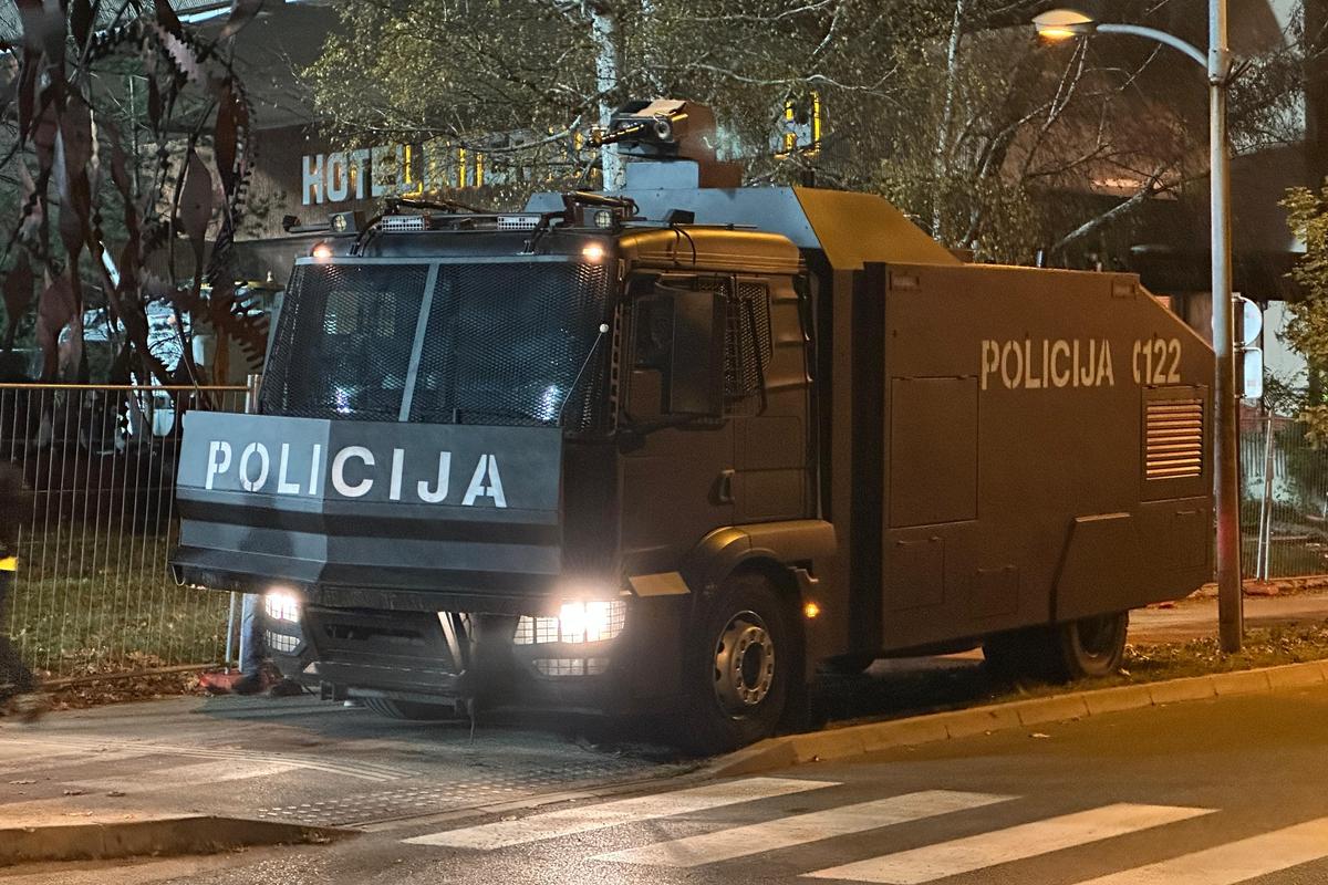 Imagini dinaintea meciului Bosnia - România