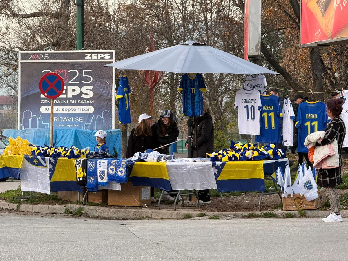 Bosnia - România 3-1 » Tragedia fotbalistică de la Zenica » România are o repriză de coșmar, pierde cu Bosnia și ajunge 100% în ULTIMA urnă la barajul pentru CM! Ce va face Lucescu?