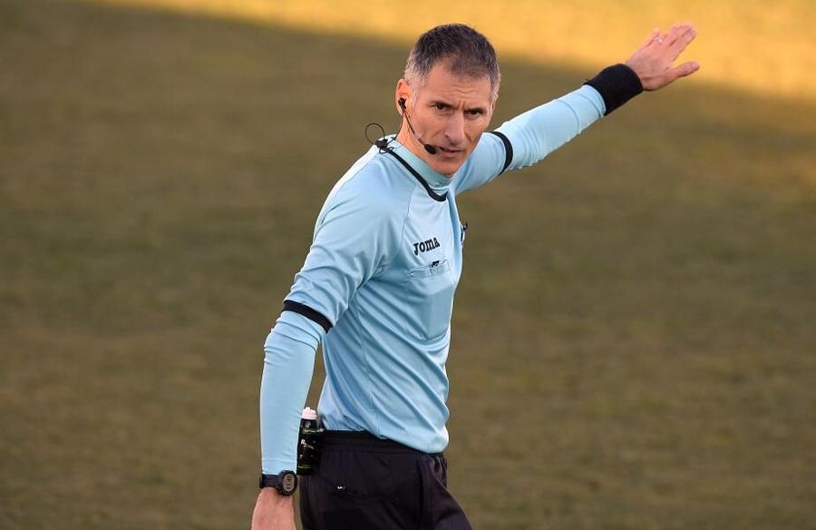 CHINDIA TÂRGOVIȘTE - HERMANNSTADT 1-1 // Arbitrul Adrian Comănescu și-a încheiat cariera într-un meci cu două penalty-uri
