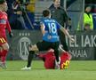 Viitorul - FCSB 0-2 // FOTO Atac înfiorător: Andrei Artean și-a înfipt crampoanele în Dennis Man! Era de „roșu”?