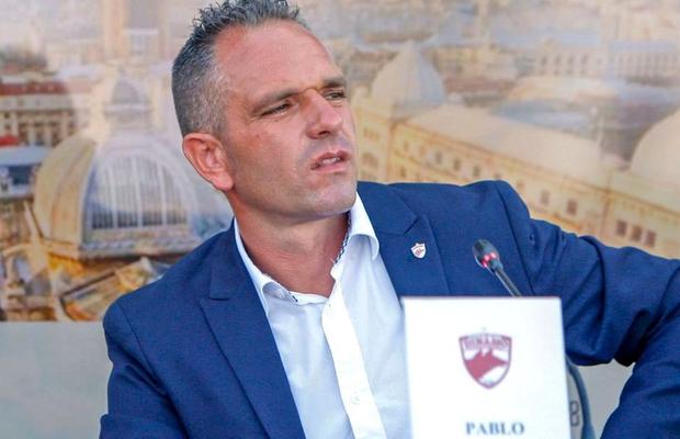 Ultimele informații din „cazanul încins” de la Dinamo: „Există o singură variantă. Cortacero trebuie să le dea lor clubul”