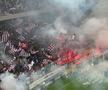 Torțe pe teren la FCSB - Rapid