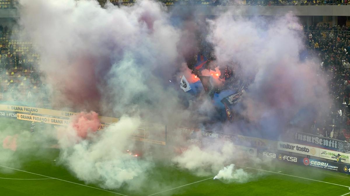 „Praf de pușcă” în peluze, la FCSB - Rapid » Roș-albaștrii și-au continuat războiul cu Gigi Becali