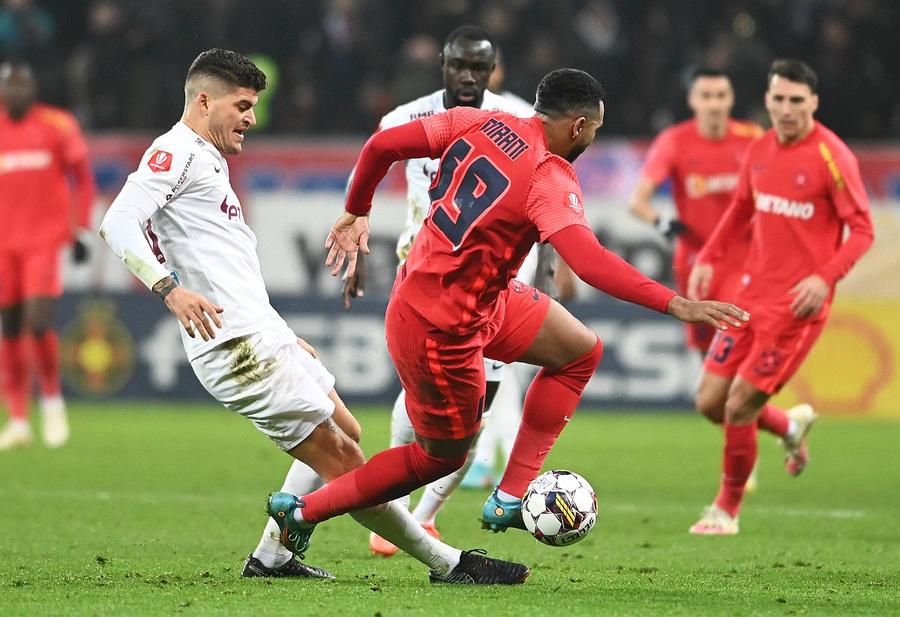 Billel Omrani a intrat pe lista neagră a lui Gigi Becali // foto: Imago Images „Gata, la revedere cu el!” » Gigi Becali s-a săturat de fotbalistul după care a suspinat atâția ani: „Poate-i place să fie liber”