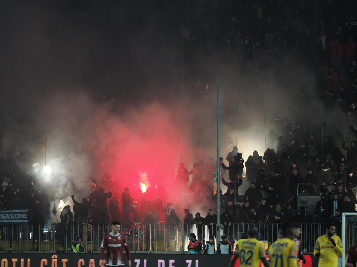 Pace doar pe tabelă în „Primvs Derby” » Rapid nu bate nici Petrolul, iar Bergodi e sub presiune! Clasamentul Superligii