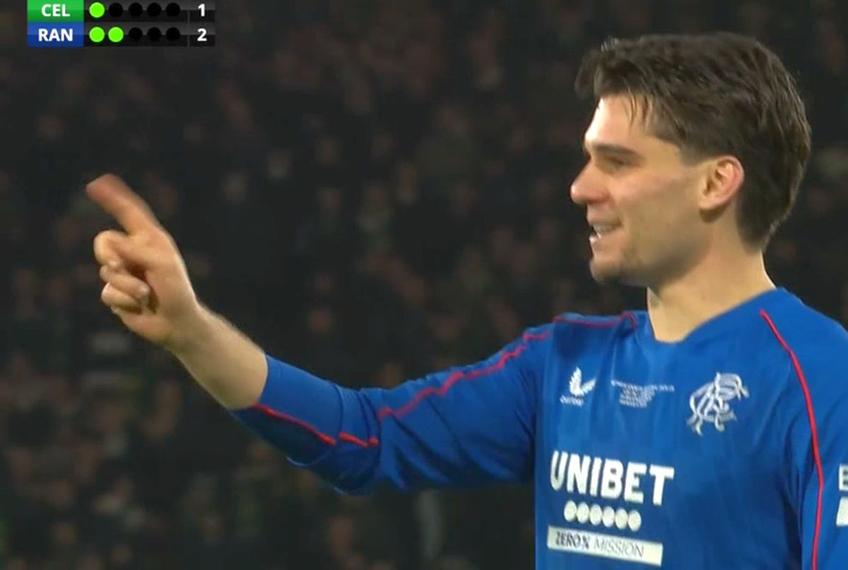 Gestul făcut de Ianis Hagi în direcția lui Kasper Schmeichel