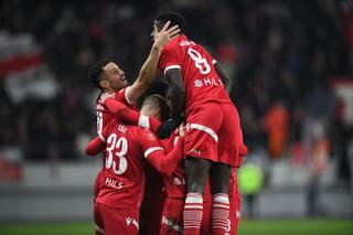 Mutare importantă făcută de Dinamo » Jucătorul a semnat