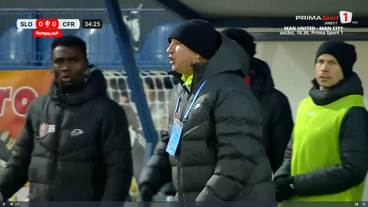 Dan Petrescu, criză de nervi în timpul meciului Unirea Slobozia - CFR Cluj