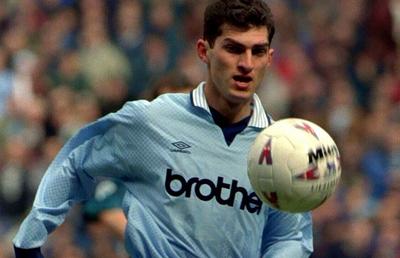 Fostul fotbalist de la Manchester City a fost ales președintele unui stat european » Scandal imens: opoziția a boicotat alegerile