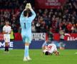 Imagini senzaționale! Jesus Navas, legenda celor de la Sevilla, a jucat ultimul meci acasă » A îngenuncheat și a plâns în fața peluzei: „Până la moarte!”