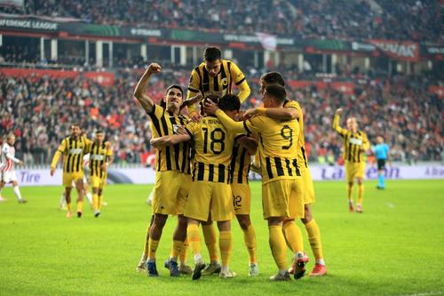 AEK Atena, formă „extraterestră” înaintea meciului cu Craiova // foto: Imago