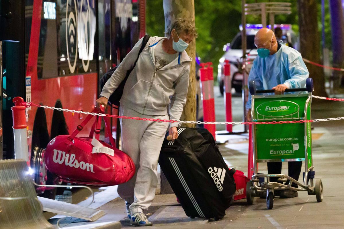 Încă 25 de sportivi intră în izolare înainte de Australian Open: „Regulile sunt reguli, indiferent cum te cheamă”