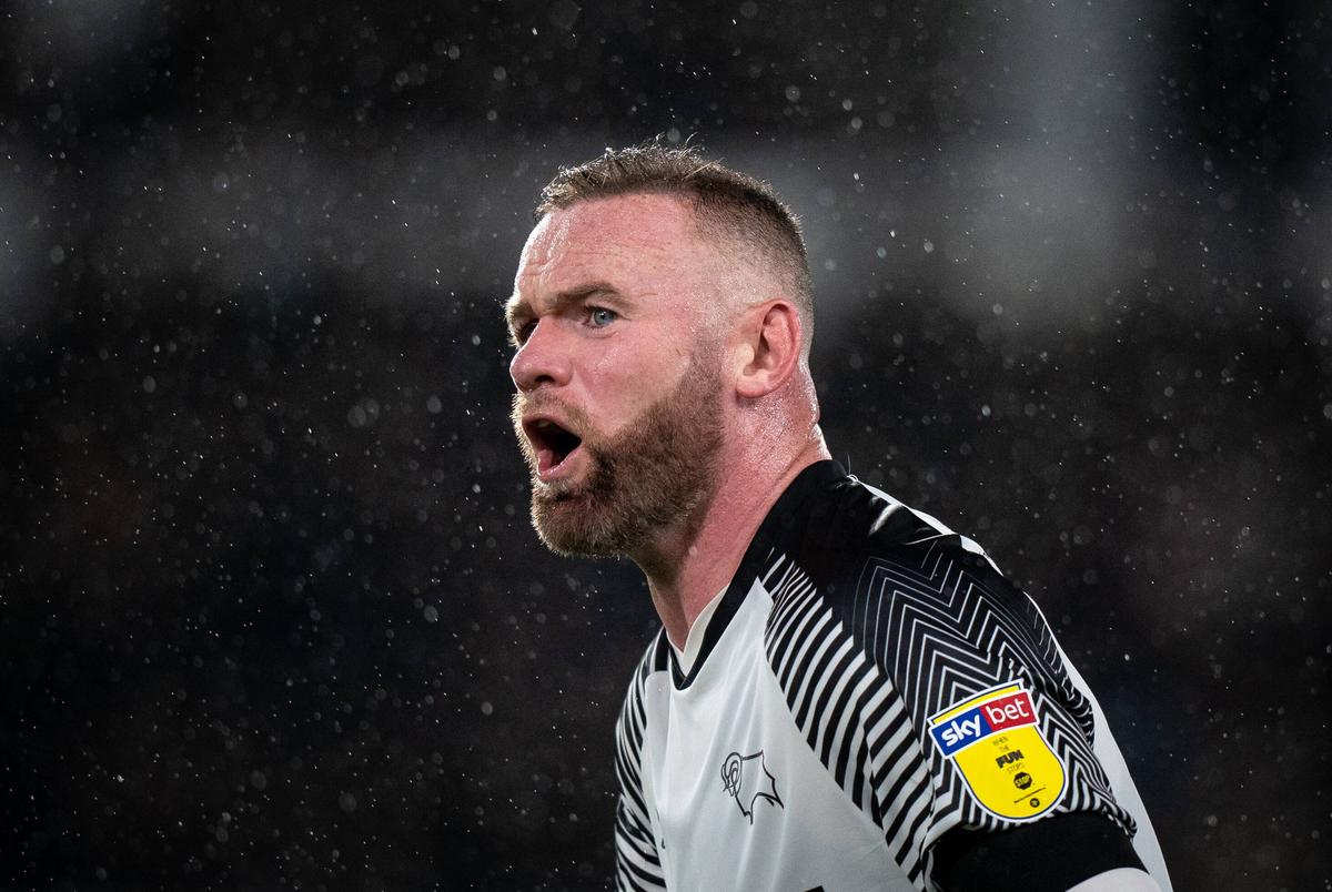 Wayne Rooney retragere