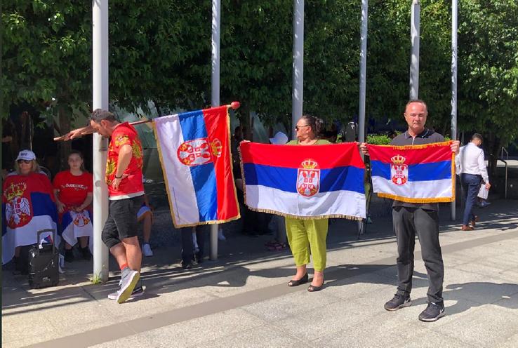 Sursă foto: Twitter @Shaimaakhalil