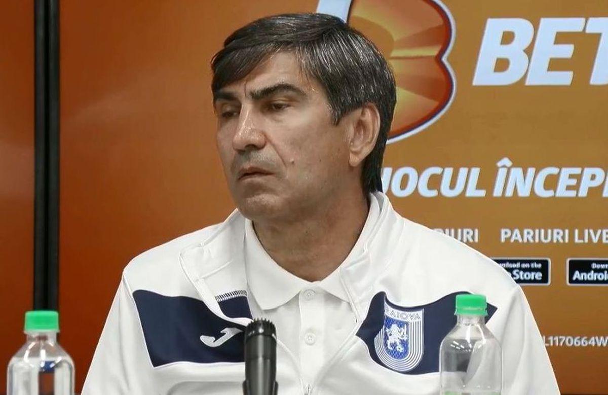 Apariție rară cu soția lui Victor Pițurcă. Cum arată femeia alături de care este de 30 de ani