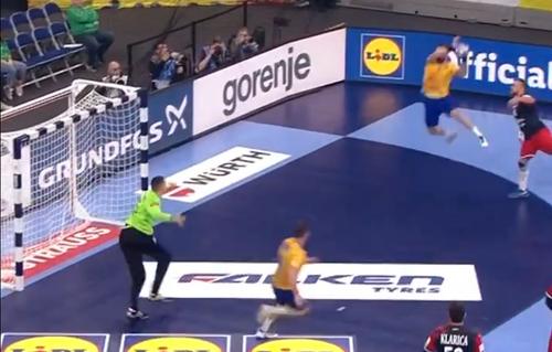 Ionuț Nistor (29 de ani) a finalizat o acțiune superbă a României în meciul contra Croației, ultimul al „tricolorilor” la Campionatul European de handbal masculin.