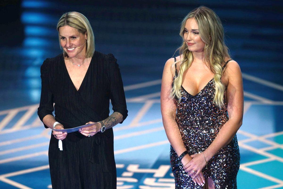 Strănepoata lui Ferenc Puskas, apariție răvășitoare la gala „The Best FIFA Football Awards” » A eclipsat cel mai frumos gol al anului :D