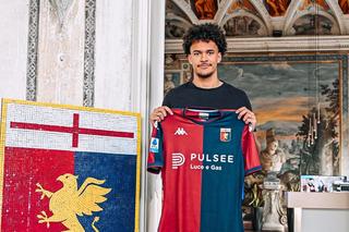 Primul transfer din „era Șucu” la Genoa » Jucătorul a fost prezentat oficial
