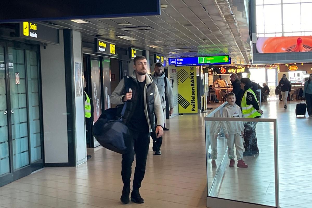 FCSB, revenire în țară, 16 ianuarie