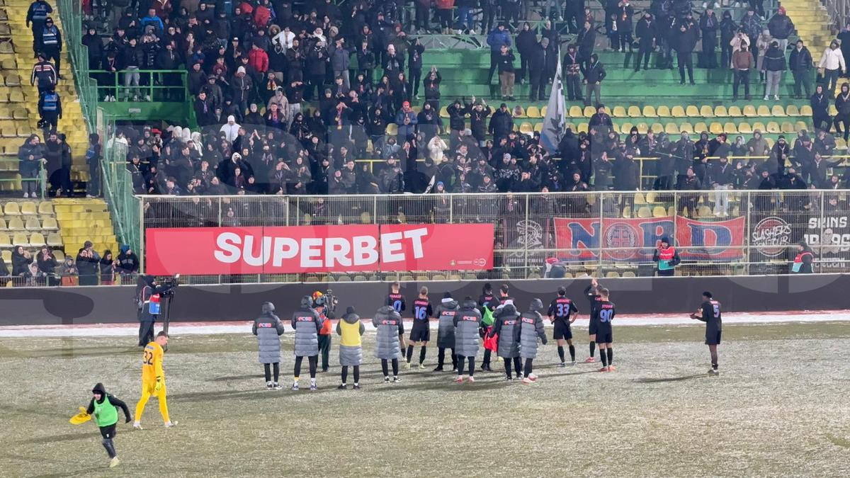 Imagini de la finalul meciului FC Argeș - FCSB