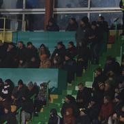 Suporteri în locul jurnaliștilor la masa presei la FC Argeș - FCSB / FOTO: Ionuț Iordache (GSP.ro)