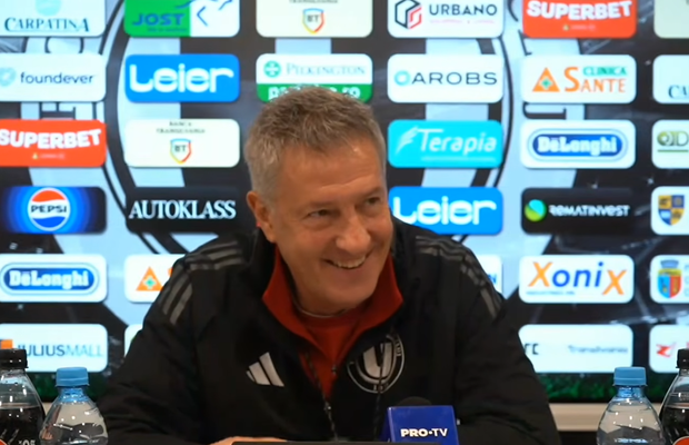 Cristiano Bergodi, despre transferuri și absenți înainte de meciul cu Dinamo: „Nu vreau să dau cu trafaletul”