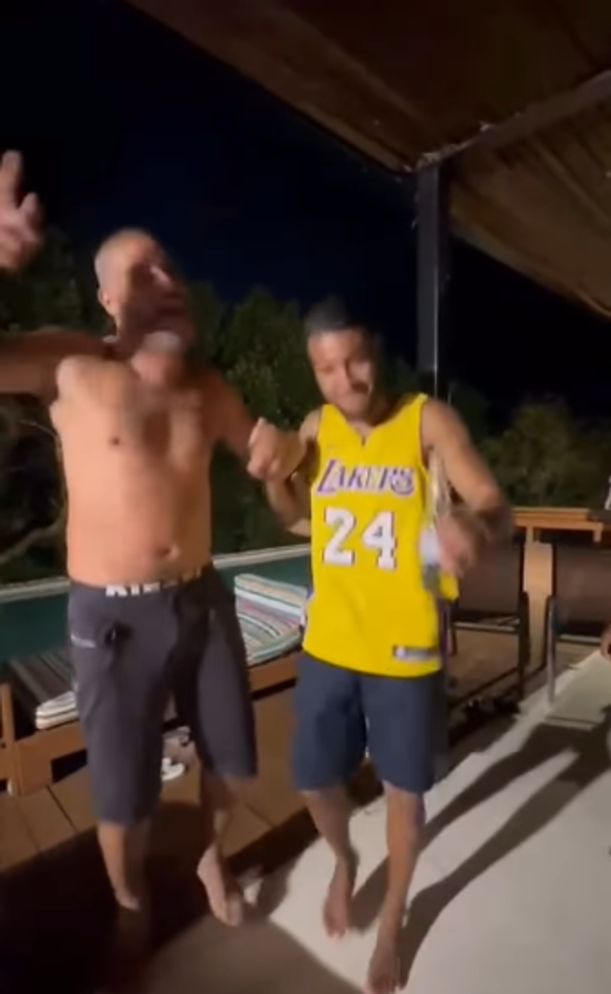 Adriano a devenit din nou viral pe rețelele sociale
