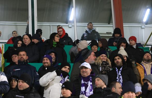 Situație revoltătoare în zona dedicată jurnaliștilor la FC Argeș - FCSB: „Suntem în preistorie!”