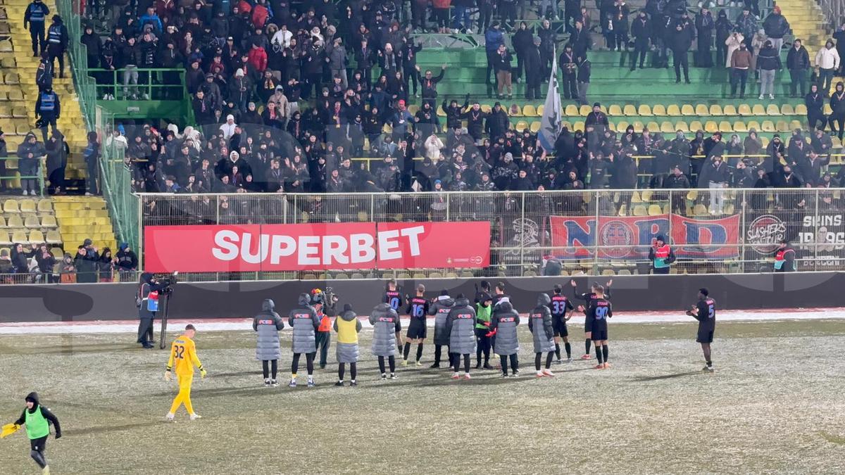 Imagini de la finalul meciului FC Argeș - FCSB