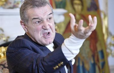 DINAMO - FCSB 2-1 // Gigi Becali a trecut la represalii după eșecul din Derby: „Circar! Nu mai prinde echipa! Trebuie să-i transmit ceva și lui Vintilă”